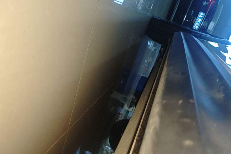 Used Lynk & Co 06 2023 Remix 1.5T JinPro Right Side Sill