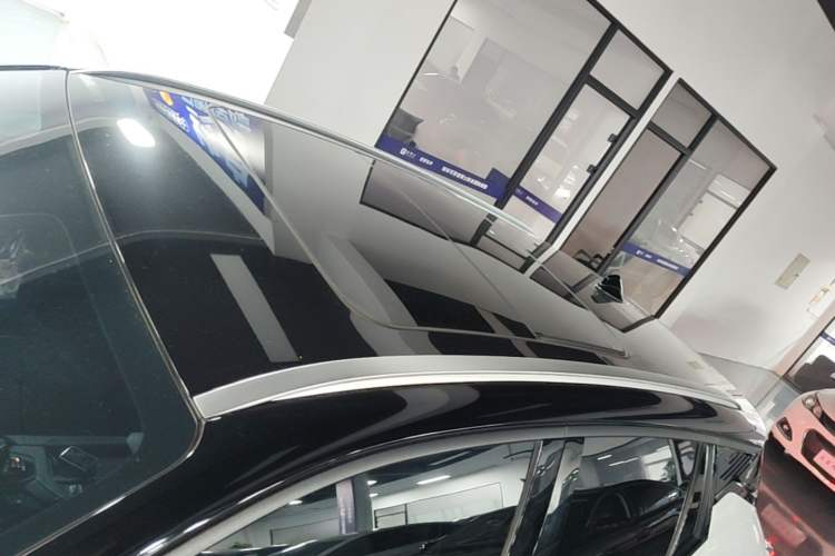 Used Lynk & Co 06 2023 Remix 1.5T Dynamic Halo Roof