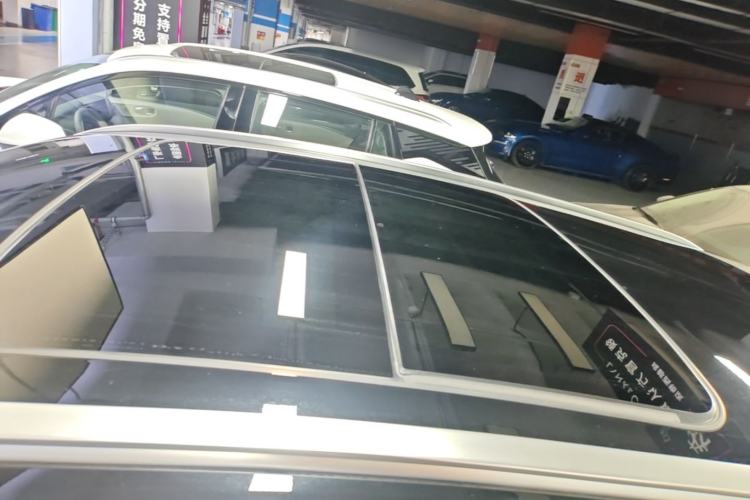 Used Lynk & Co 06 2023 Remix 1.5T Dynamic Halo Roof