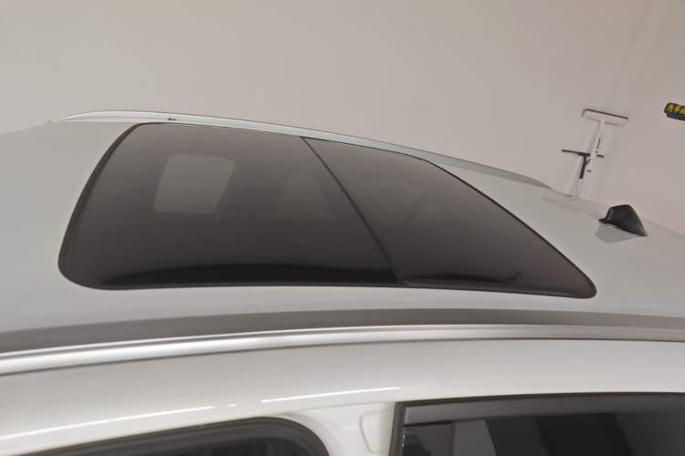 Used Lynk & Co 06 2023 Remix 1.5T JinPro Roof