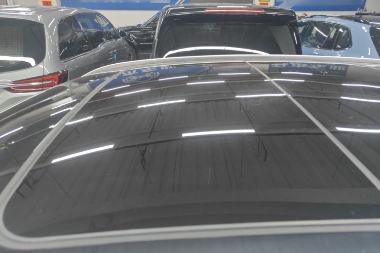 Used Lynk & Co 06 2023 Remix 1.5T Dynamic Halo Roof