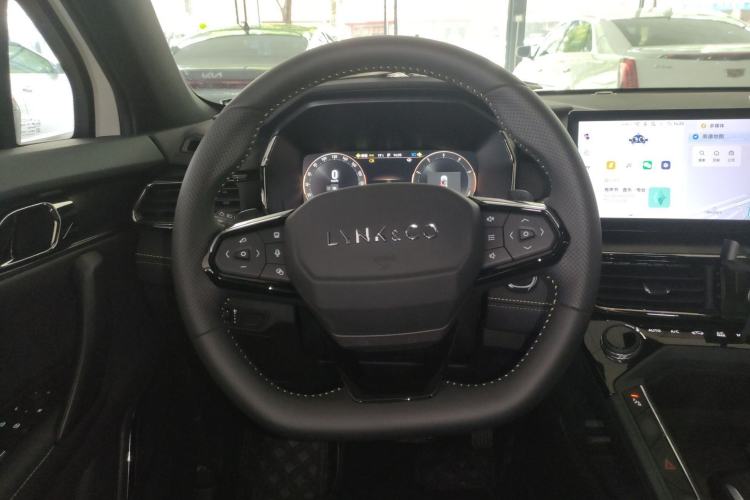 Used Lynk & Co 06 2023 Remix 1.5T Dynamic Halo Steering Wheel