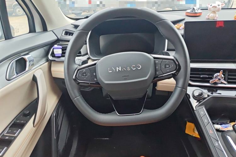 Used Lynk & Co 06 2023 Remix 1.5T Plus Model Steering Wheel