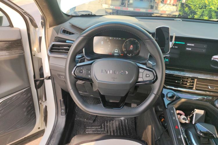 Used Lynk & Co 06 2023 Remix 1.5T JinPro Steering Wheel