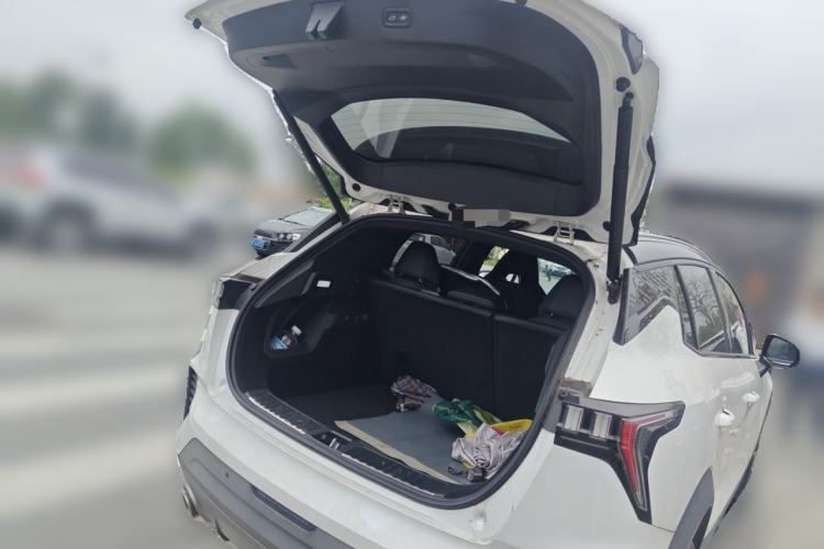 Used Lynk & Co 06 2023 Remix 1.5T Dynamic Halo Trunk
