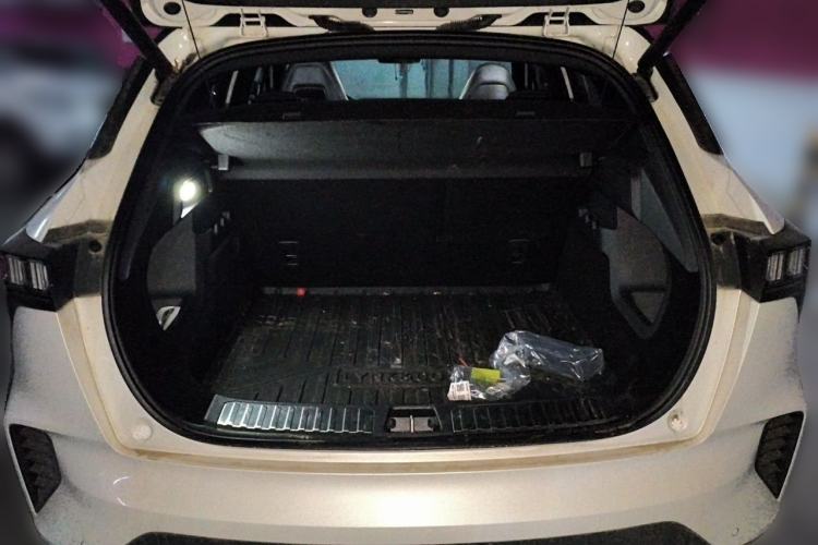 Used Lynk & Co 06 2023 Remix 1.5T Dynamic Halo Trunk