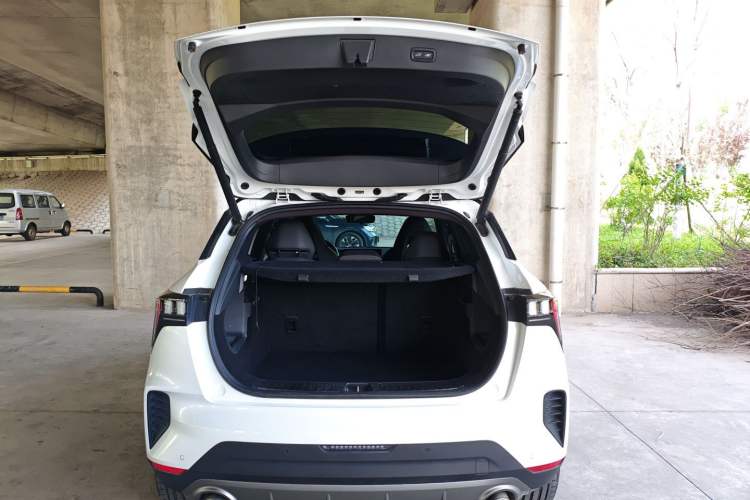 Used Lynk & Co 06 2023 Remix 1.5T Dynamic Halo Trunk