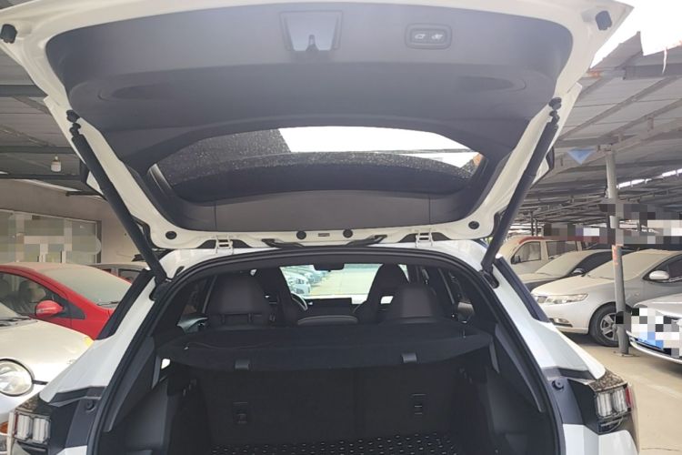Used Lynk & Co 06 2023 Remix 1.5T Dynamic Halo Trunk