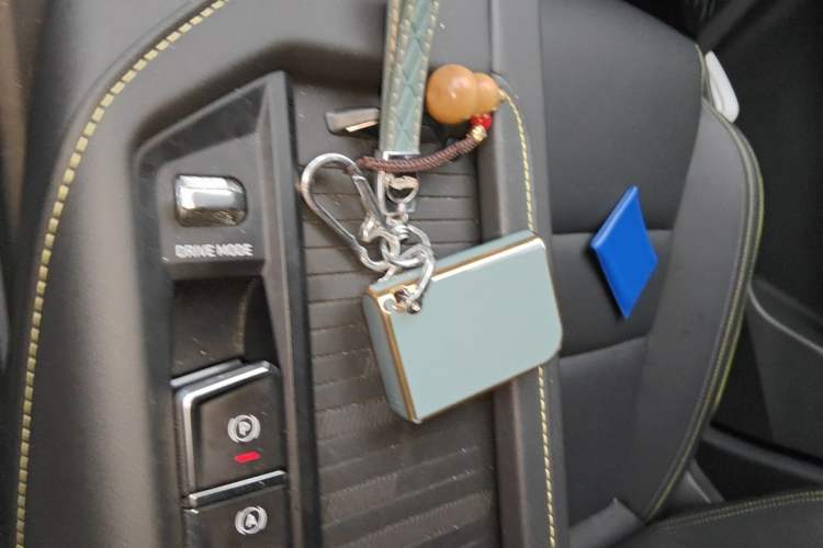 Used Lynk & Co 06 2023 Remix 1.5T Dynamic Halo Vehicle Key