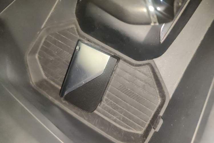 Used Lynk & Co 06 2023 Remix 1.5T Dynamic Halo Vehicle Key