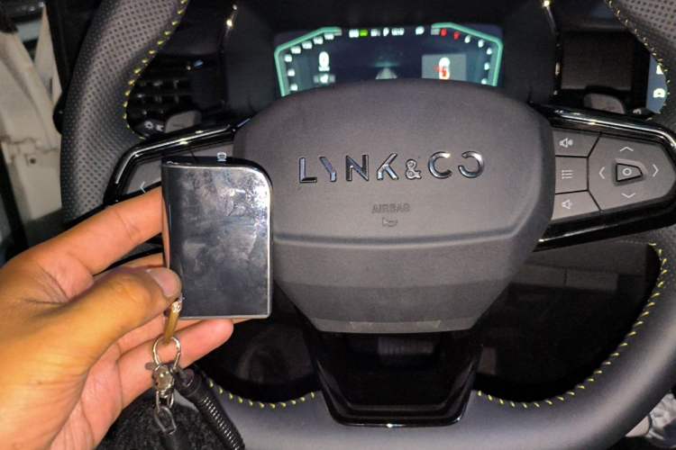 Used Lynk & Co 06 2023 Remix 1.5T Dynamic Halo Vehicle Key