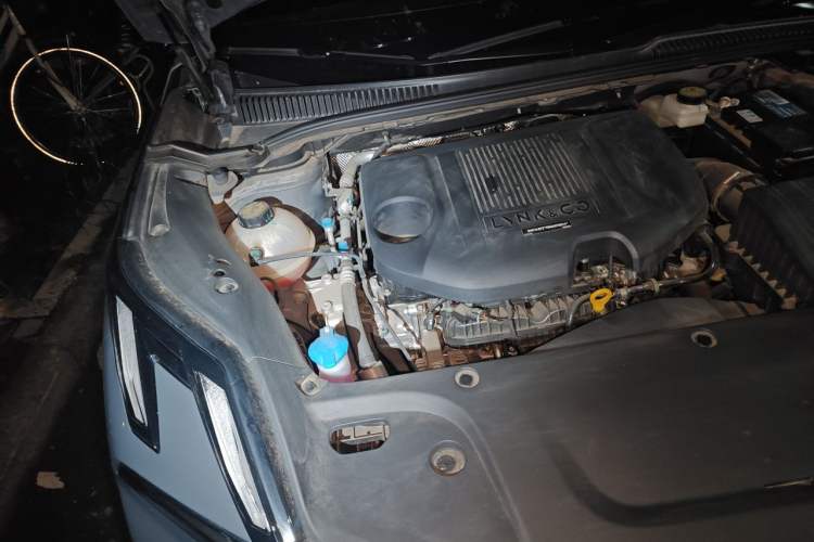 Used Lynk & Co 06 2025 Renew 1.5T Pro Engine Bay Right