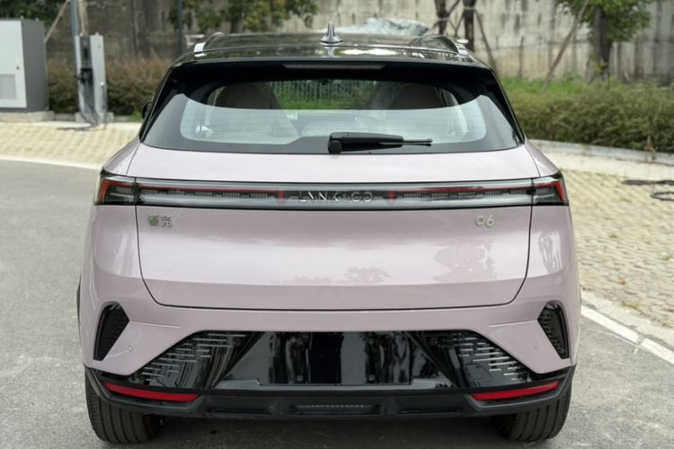 Used Lynk & Co 06 2025 Renew 1.5T Halo Exterior 1