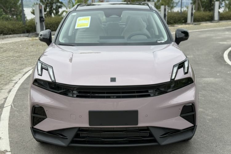 Used Lynk & Co 06 2025 Renew 1.5T Halo Exterior 4