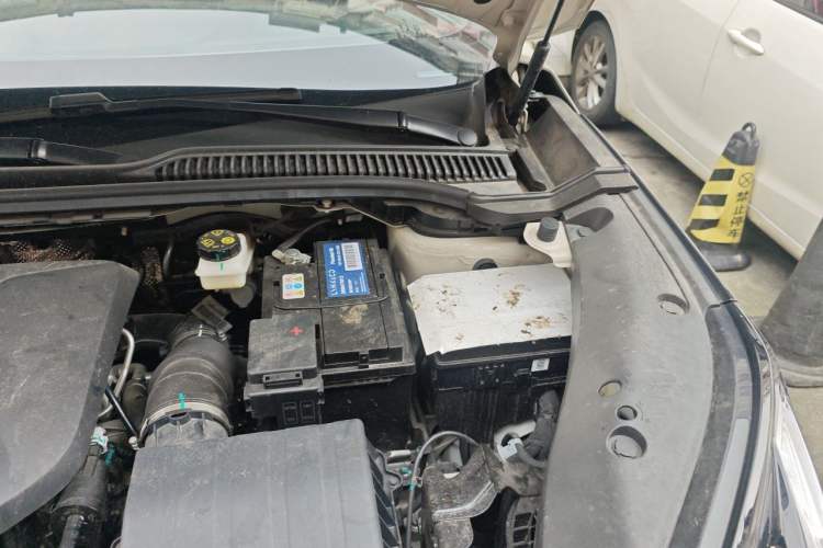 Used Lynk & Co 06 2025 Renew 1.5T Halo Engine Bay Left