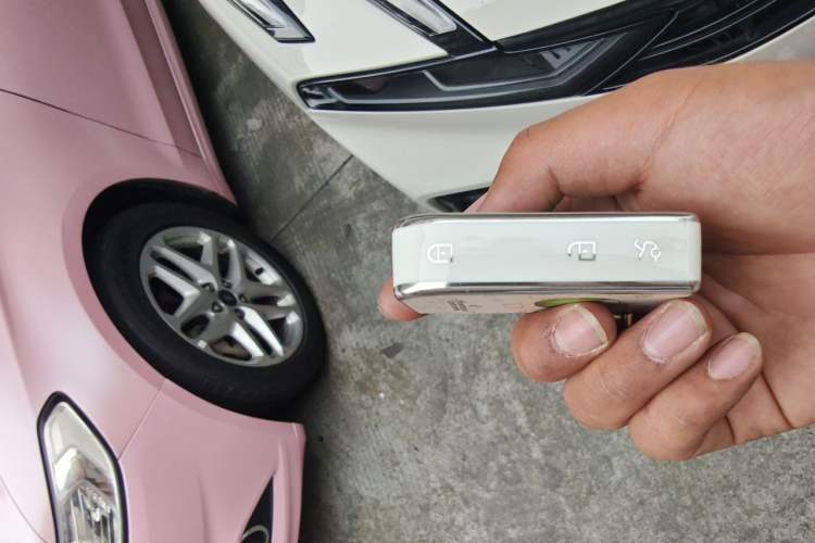 Used Lynk & Co 06 2025 Renew 1.5T Halo Vehicle Key
