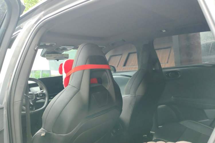 Used Lynk & Co 06 2025 Renew 1.5T Halo Headliner