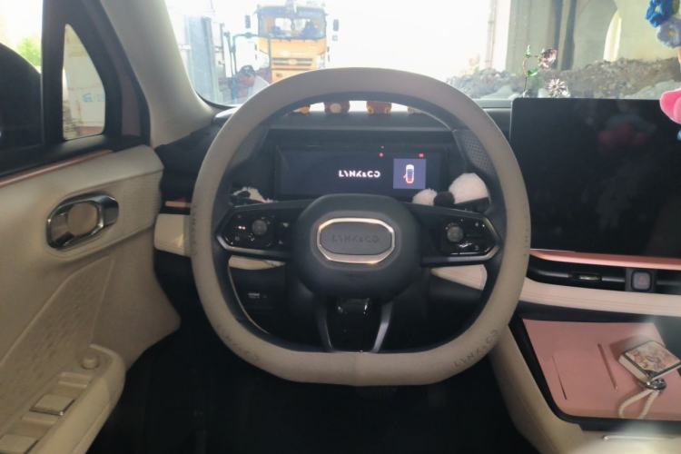 Used Lynk & Co 06 2025 Renew 1.5T Halo Steering Wheel
