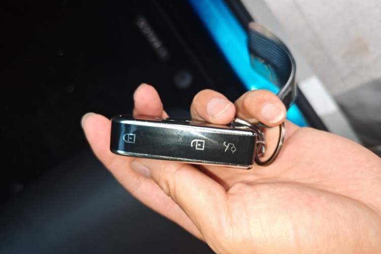 Used Lynk & Co 06 2025 Renew 1.5T Halo Vehicle Key