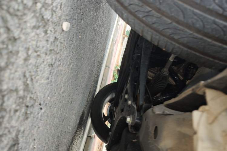 Used Lynk & Co 06 2025 Renew 1.5T Pro Chassis Front Left