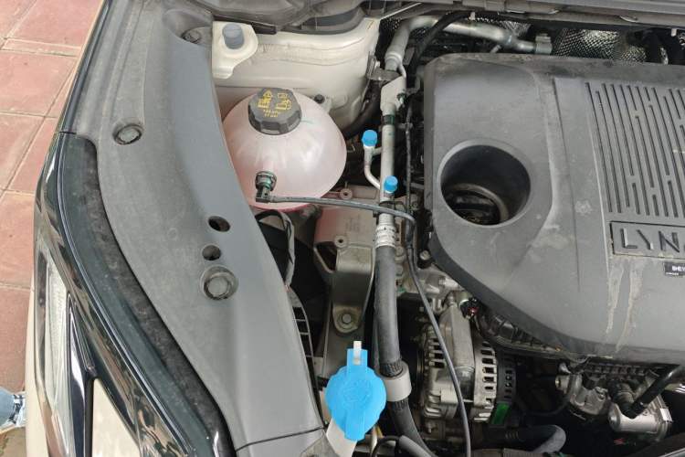Used Lynk & Co 06 2025 Renew 1.5T Pro Engine Bay Right