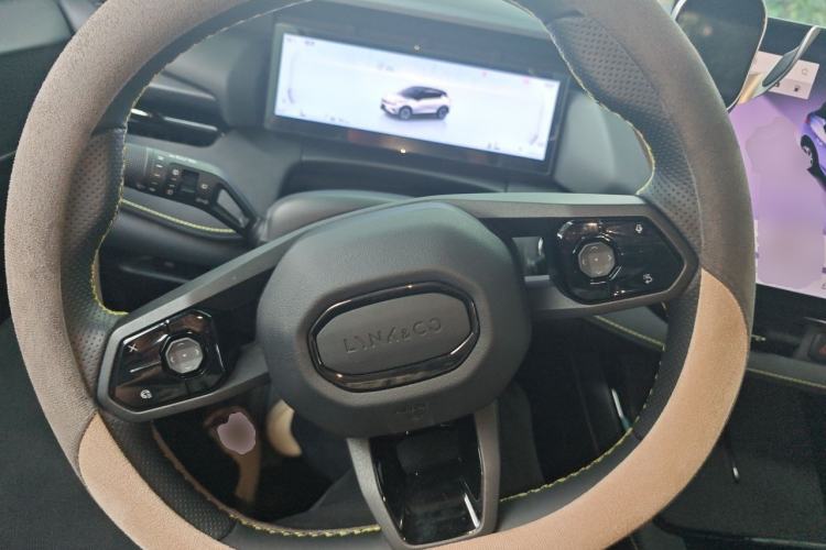 Used Lynk & Co 06 2025 Renew 1.5T Pro Steering Wheel