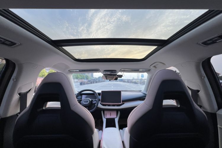 Used Lynk & Co 06 2025 Renew 1.5T Halo Interior 11