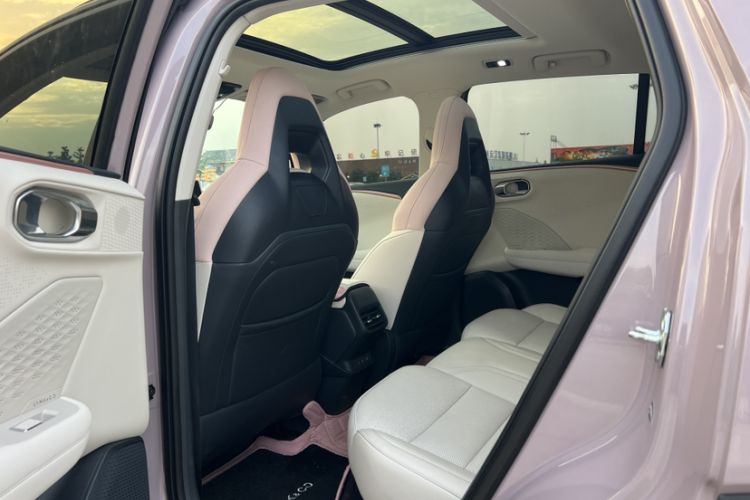 Used Lynk & Co 06 2025 Renew 1.5T Halo Interior 5