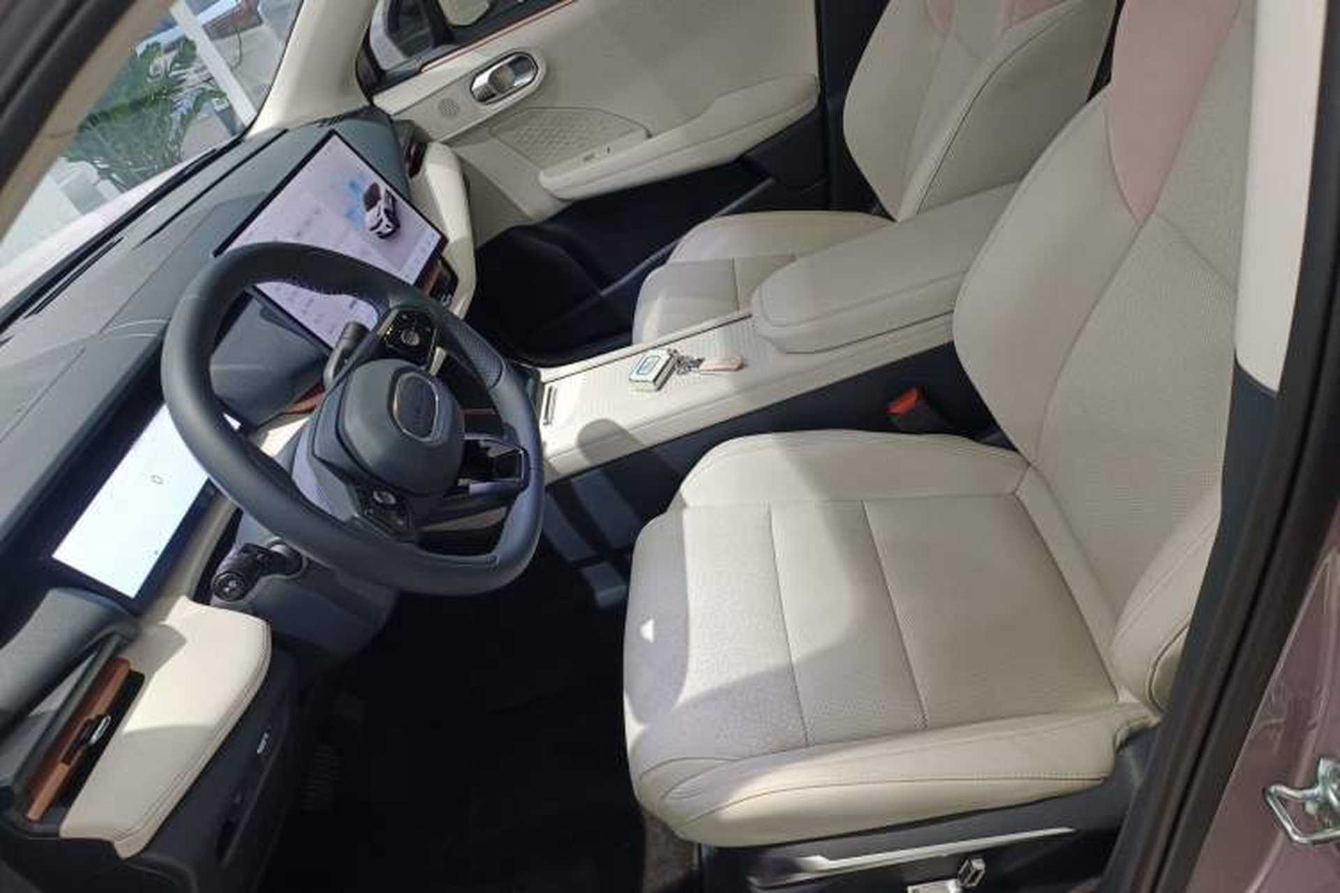 Used Lynk & Co 06 2025 Renew 1.5T Pro Left Front Seat