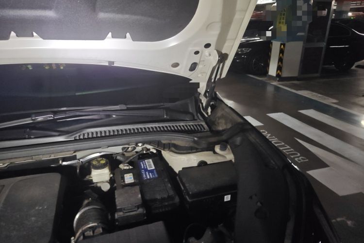 Used Lynk & Co 06 2025 Renew 1.5T Halo Engine Bay Left