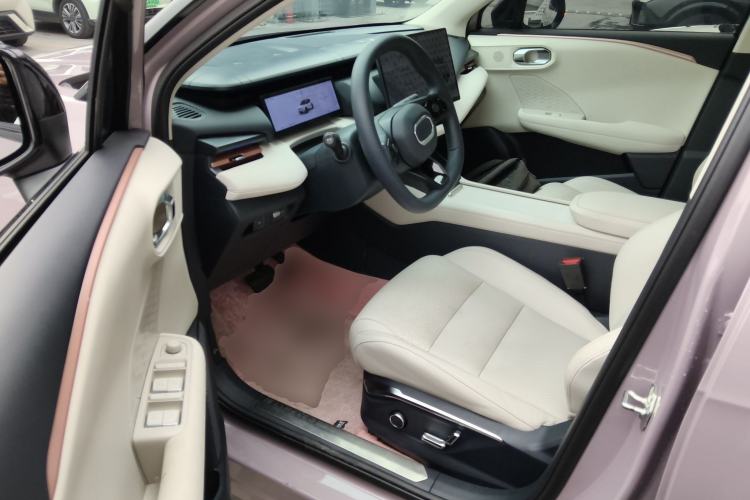 Used Lynk & Co 06 2025 Shero 1.5T Purple Special Edition Driver Seat