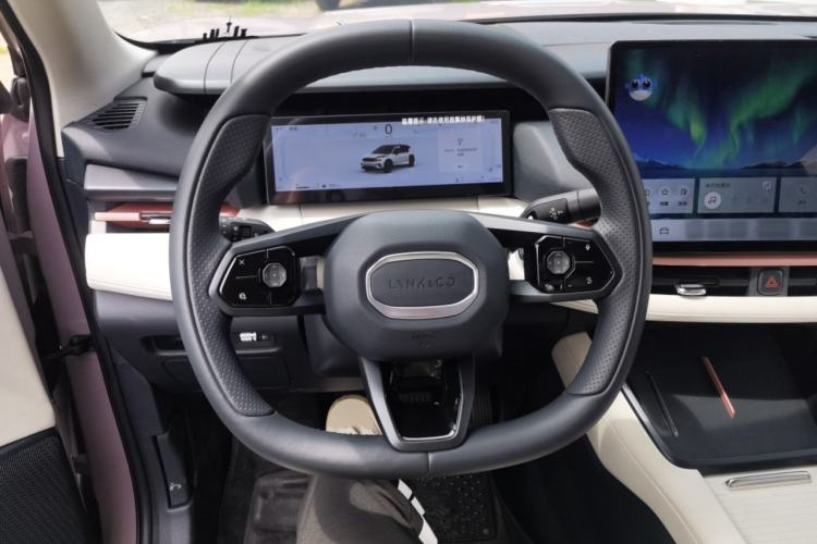 Used Lynk & Co 06 2025 Renew 1.5T Halo Steering Wheel