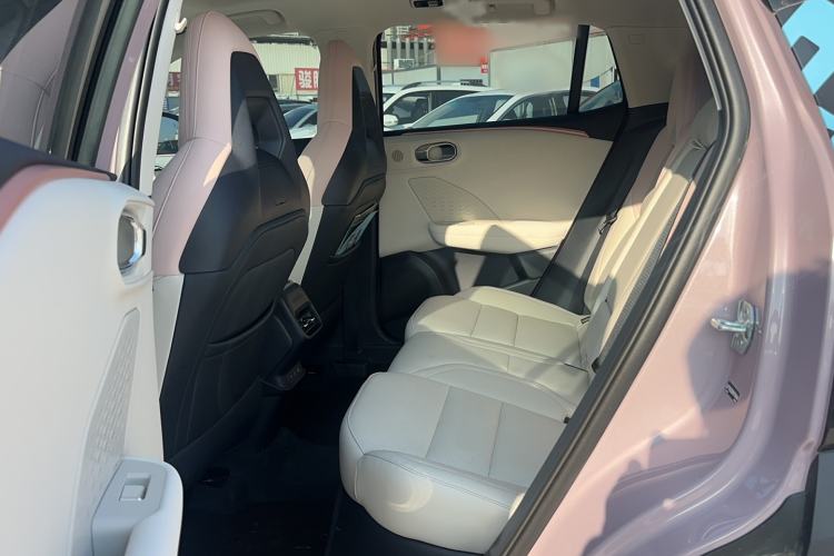 Used Lynk & Co 06 2025 Renew 1.5T Halo Interior 1