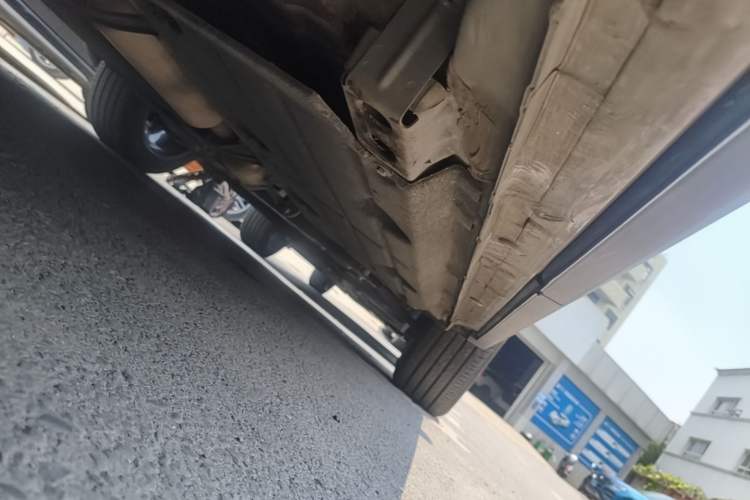 Used Lynk & Co 06 2025 Renew 1.5T Halo Right Side Sill