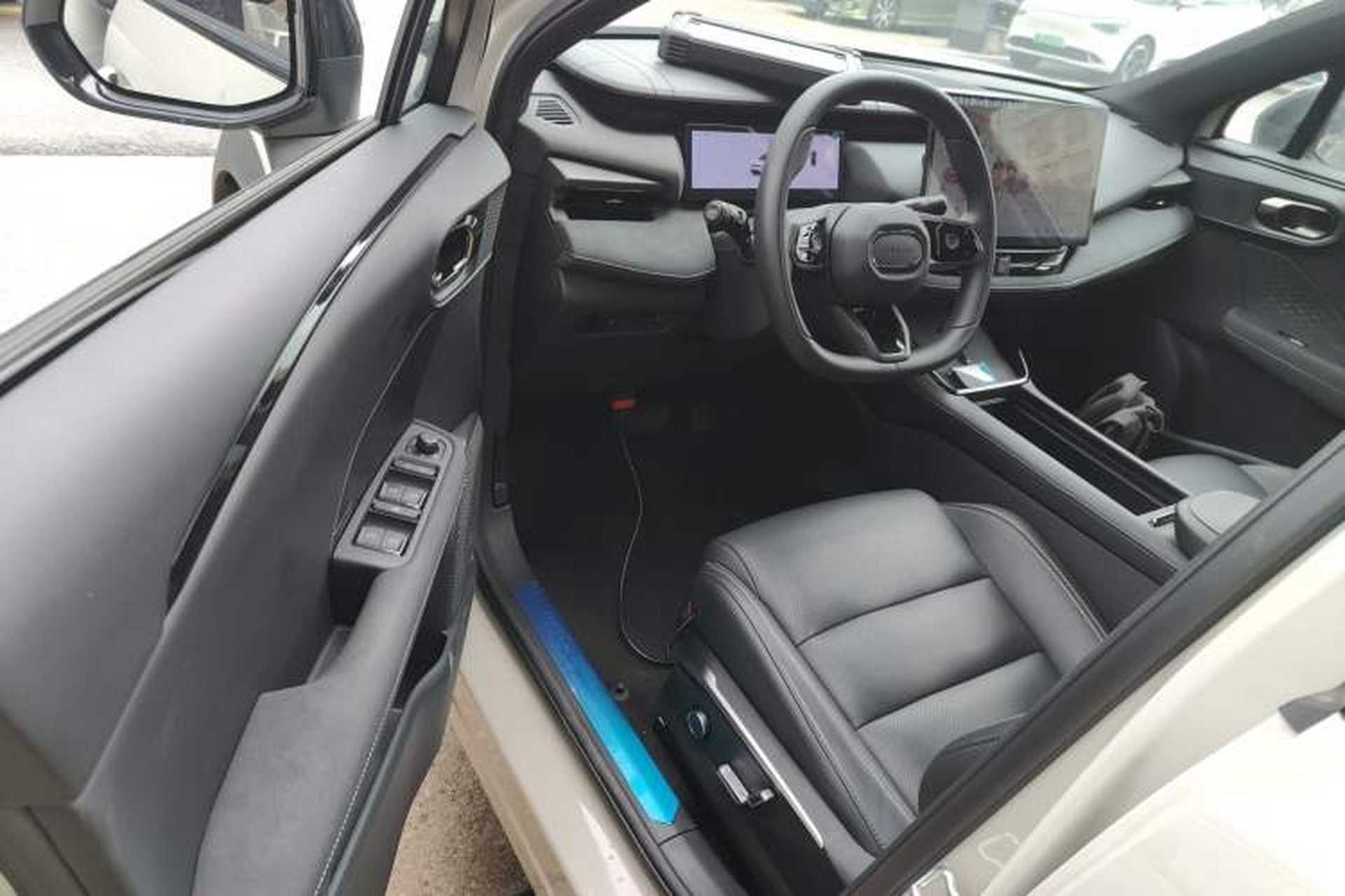 Used Lynk & Co 06 2025 Renew 1.5T Halo Driver Seat