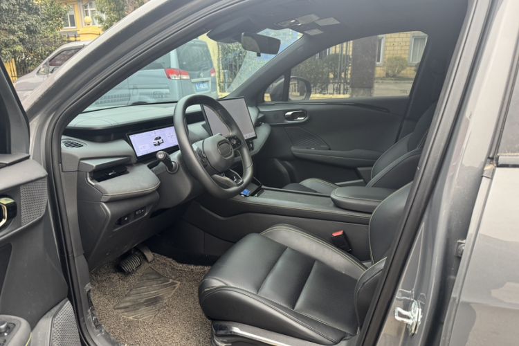 Used Lynk & Co 06 2025 Renew 1.5T Pro Interior 3