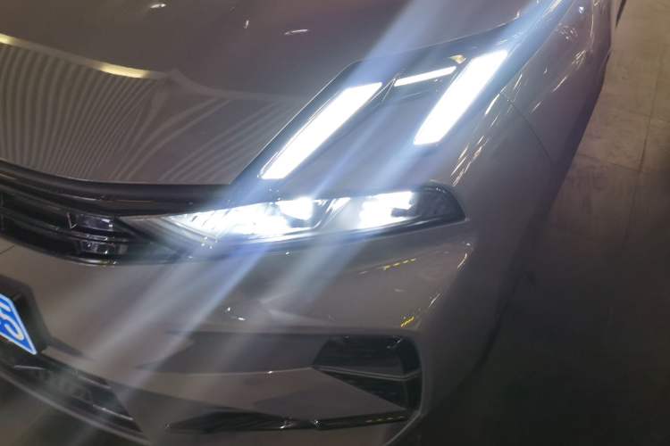 Used Lynk & Co 06 2025 Renew 1.5T Pro Left Front Headlight