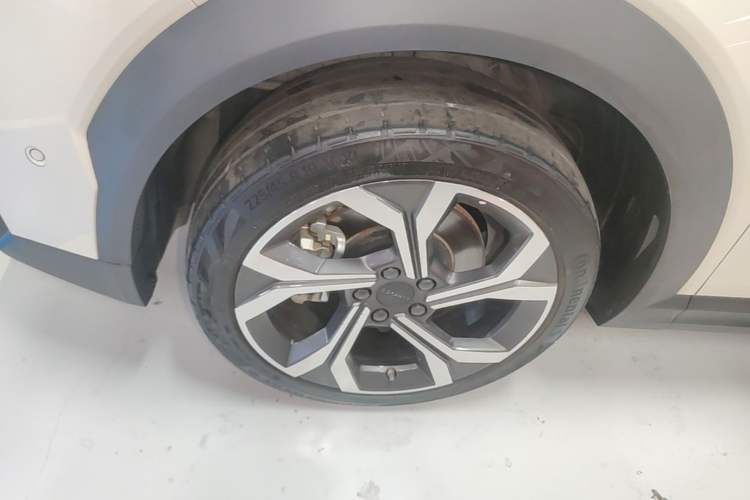 Used Lynk & Co 06 2025 Renew 1.5T Halo Left Front Wheel Hub