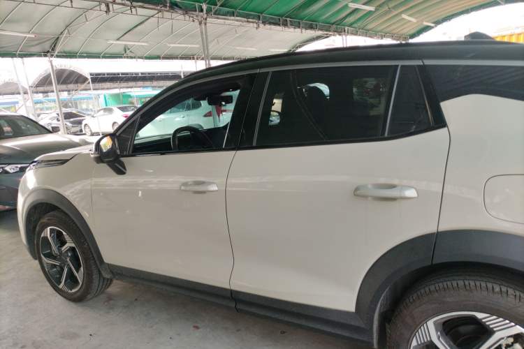 Used Lynk & Co 06 2025 Renew 1.5T Halo Left Side