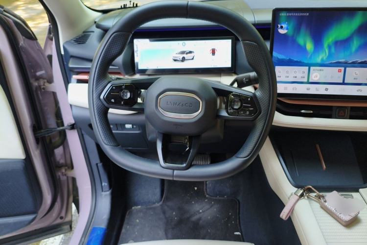 Used Lynk & Co 06 2025 Renew 1.5T Halo Steering Wheel