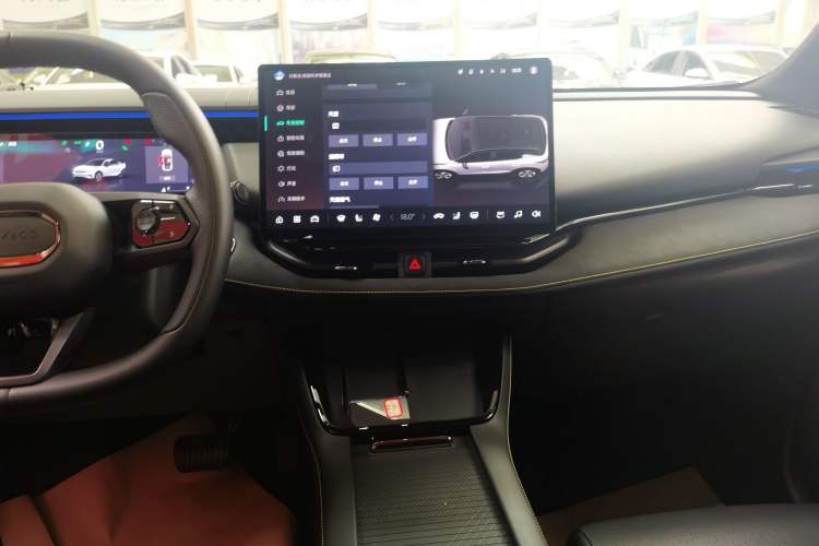 Used Lynk & Co 06 2025 Renew 1.5T Halo Audio And AC Panel