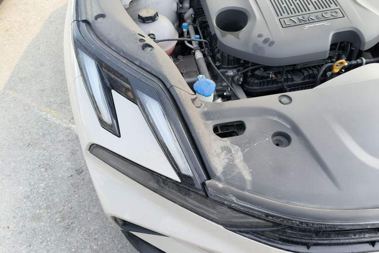 Used Lynk & Co 06 2025 Renew 1.5T Pro Engine Bay Right