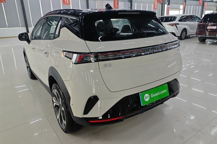 Used Lynk & Co 06 2025 Renew 1.5T Halo Exterior 2