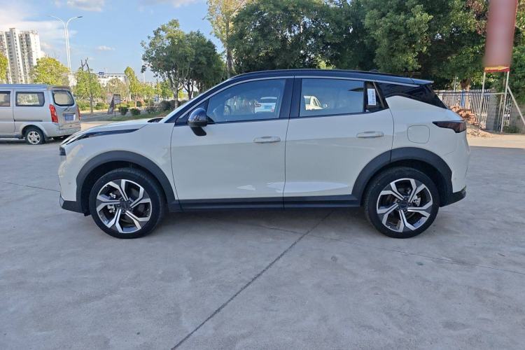 Used Lynk & Co 06 2025 Renew 1.5T Halo Exterior 2