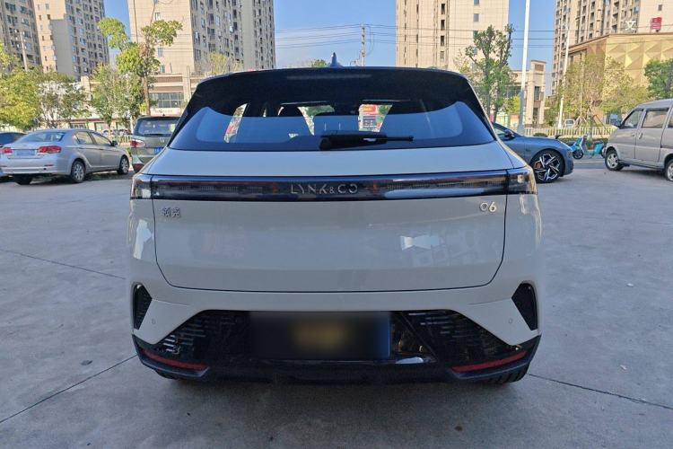Used Lynk & Co 06 2025 Renew 1.5T Halo Exterior 3