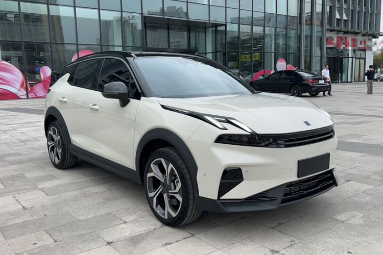 Used Lynk & Co 06 2025 Renew 1.5T Halo Exterior 7