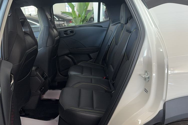 Used Lynk & Co 06 2025 Renew 1.5T Halo Interior 1