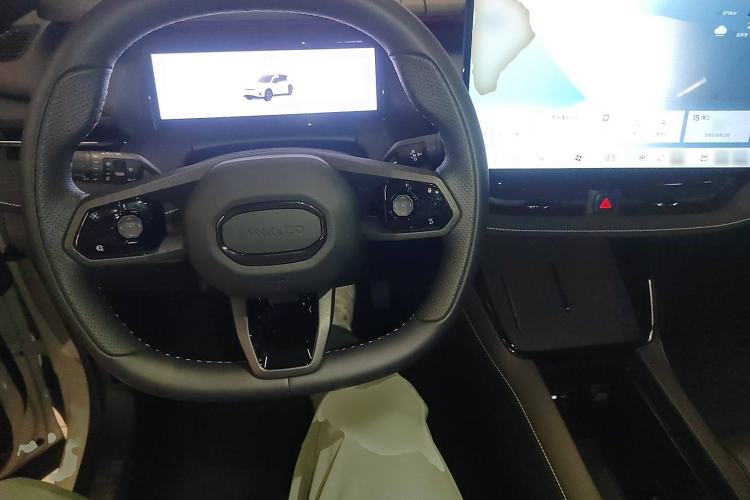 Used Lynk & Co 06 2025 Renew 1.5T Halo Interior 2