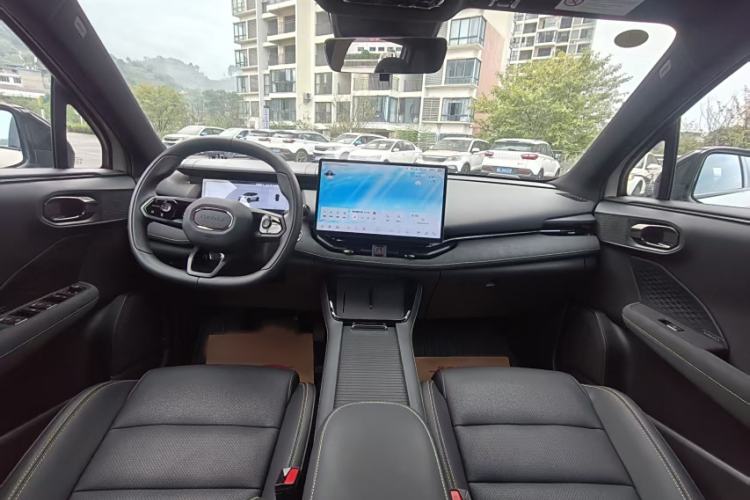 Used Lynk & Co 06 2025 Renew 1.5T Halo Interior 3
