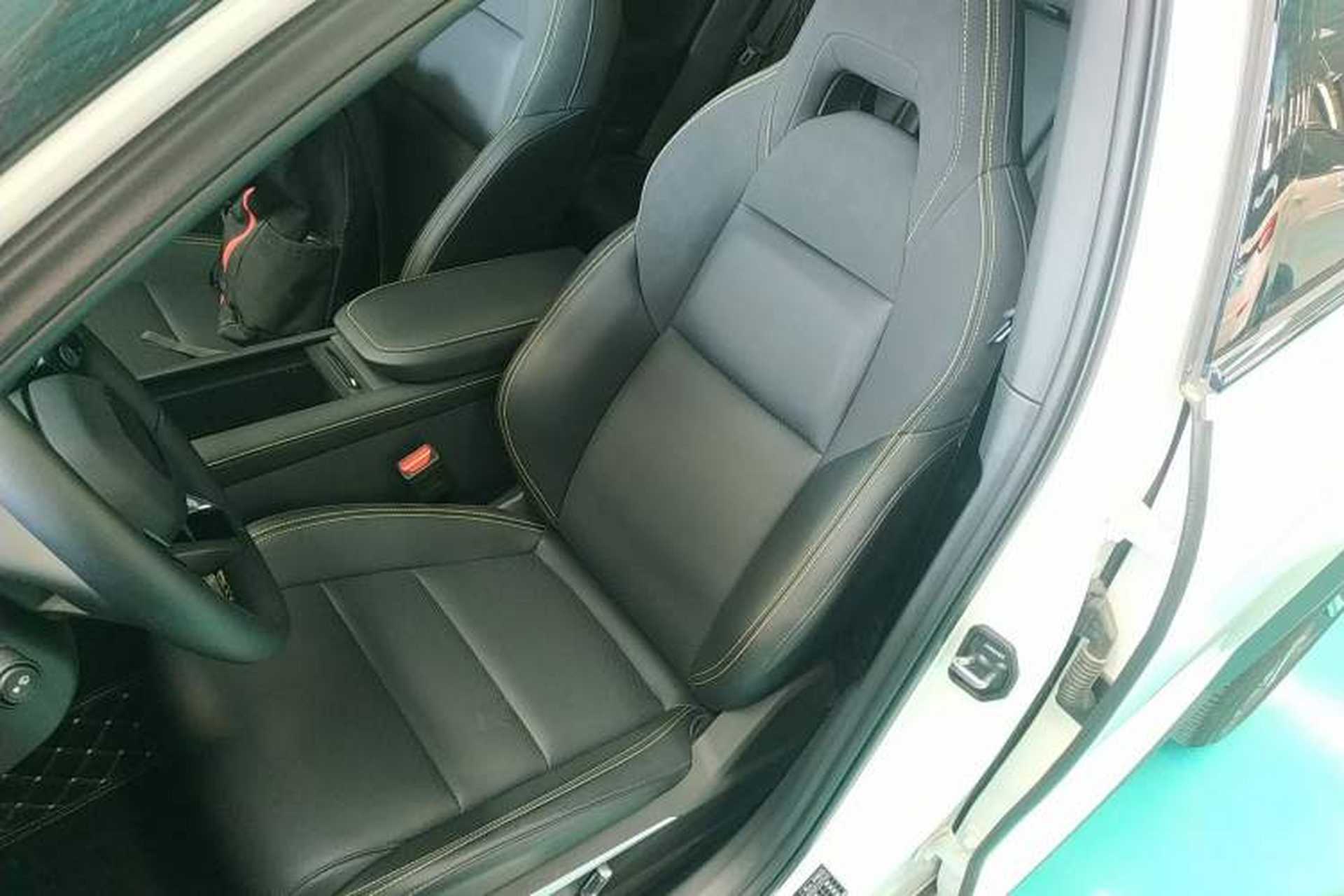 Used Lynk & Co 06 2025 Renew 1.5T Halo Left Front Seat